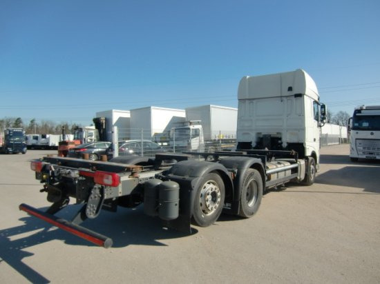 DAF XF 480 FAR BDF SSC Euro 6 Liftachse, Retarder - Container-transport/ Vekselflak lastebil: bilde 4 DAF XF 480 FAR BDF SSC Euro 6 Liftachse, Retarder - Container-transport/ Vekselflak lastebil: bilde 4