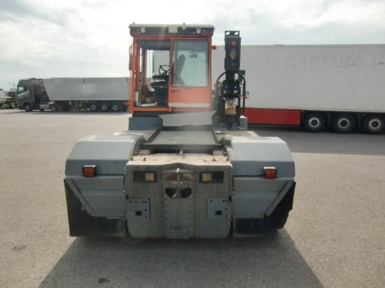 MAFI Hofschlepper MT32Z - Terminaltraktor: bilde 5 MAFI Hofschlepper MT32Z - Terminaltraktor: bilde 5