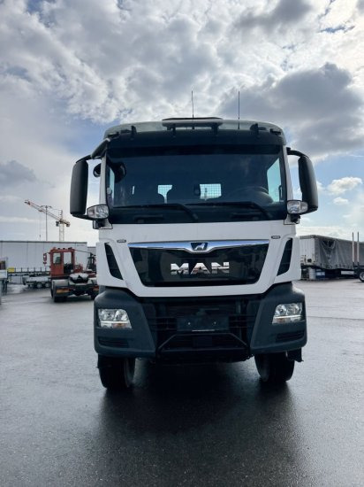 MAN TGS 26.430 6x4 3-Seitenkipper, HMF 2020K-RC Heckkran abnehmbar, - Tippbil, Kranbil: bilde 2 MAN TGS 26.430 6x4 3-Seitenkipper, HMF 2020K-RC Heckkran abnehmbar, - Tippbil, Kranbil: bilde 2