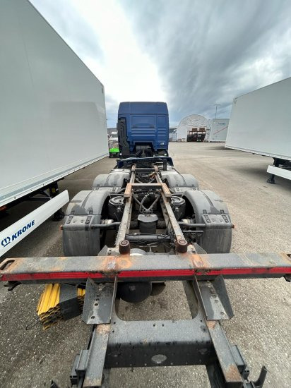 MAN TGX 26.440 XLX 6x2 Liftachse, Euro 6, Retarder, Motorschaden engine damage! - Container-transport/ Vekselflak lastebil: bilde 4 MAN TGX 26.440 XLX 6x2 Liftachse, Euro 6, Retarder, Motorschaden engine damage! - Container-transport/ Vekselflak lastebil: bilde 4