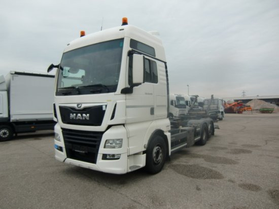 MAN TGX 26.460 XXL 6x2 Liftachse Euro 6 Unterfaltbühne - Container-transport/ Vekselflak lastebil: bilde 1 MAN TGX 26.460 XXL 6x2 Liftachse Euro 6 Unterfaltbühne - Container-transport/ Vekselflak lastebil: bilde 1