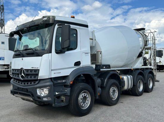 Mercedes-Benz Arocs 3743, 8x4 Betonmischer, Euro 6, 9m³ Liebherr Mischer - Betongbil: bilde 1 Mercedes-Benz Arocs 3743, 8x4 Betonmischer, Euro 6, 9m³ Liebherr Mischer - Betongbil: bilde 1