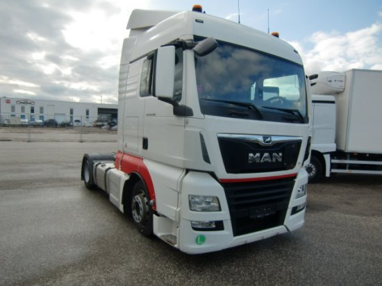 MAN TGX 18.460 XLX Low Deck, Automatik, E6, höhenverstellbare Sattelplatte - Trekkvogn: bilde 3 MAN TGX 18.460 XLX Low Deck, Automatik, E6, höhenverstellbare Sattelplatte - Trekkvogn: bilde 3