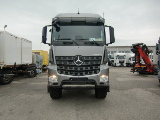 Mercedes-Benz Arocs 1851 EURO6 Agromover Hochdach - Trekkvogn: bilde 2 Mercedes-Benz Arocs 1851 EURO6 Agromover Hochdach - Trekkvogn: bilde 2
