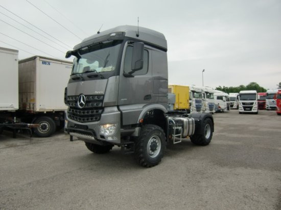Mercedes-Benz Arocs 1851 EURO6 Agromover Hochdach - Trekkvogn: bilde 1 Mercedes-Benz Arocs 1851 EURO6 Agromover Hochdach - Trekkvogn: bilde 1