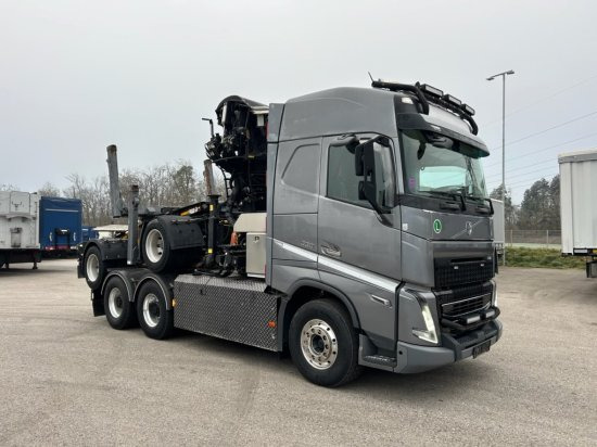 Volvo FH 16 650 6x4 Langholzzug + Doll M2K-9L Nachläufer mit Palfinger Epsilon S260C96, I-Shift, Retarder, - Tømmerbil, Kranbil: bilde 3 Volvo FH 16 650 6x4 Langholzzug + Doll M2K-9L Nachläufer mit Palfinger Epsilon S260C96, I-Shift, Retarder, - Tømmerbil, Kranbil: bilde 3