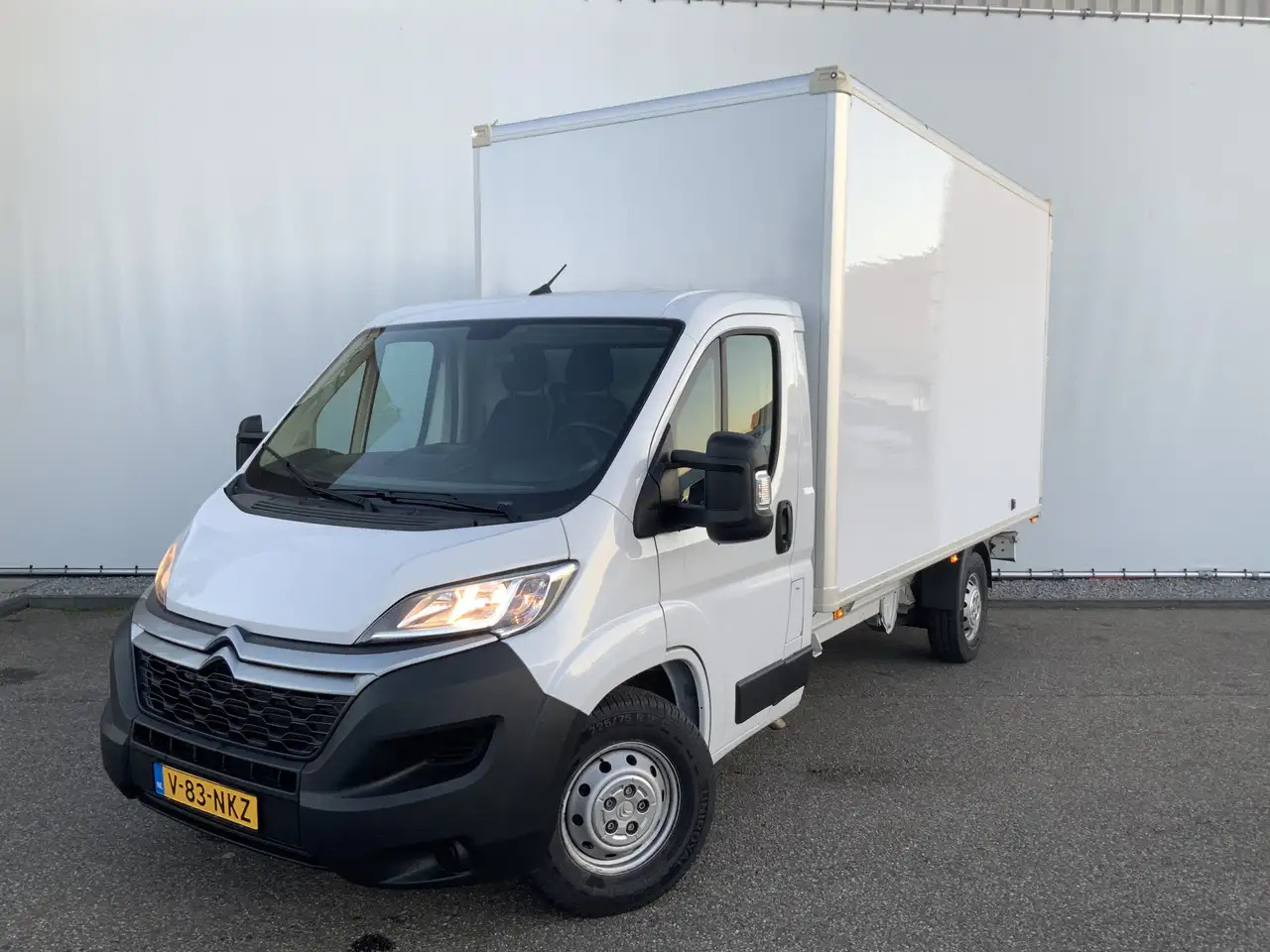 Citroen Jumper 2.2 BlueHDi 165 L3 3.5t Meubel bak & Deuren Airco - Varebil med skap: bilde 1 Citroen Jumper 2.2 BlueHDi 165 L3 3.5t Meubel bak & Deuren Airco - Varebil med skap: bilde 1