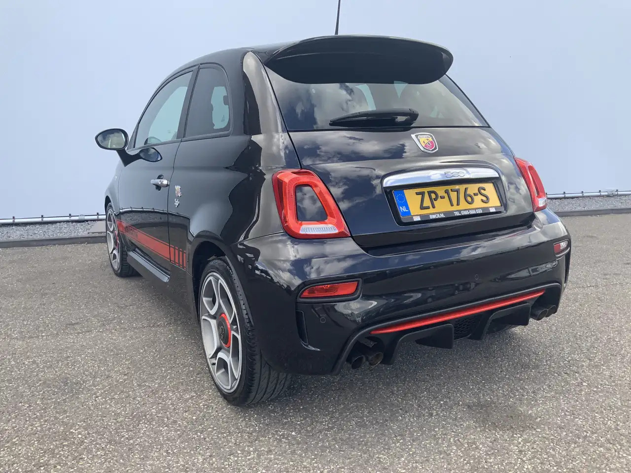 Fiat 500C Abarth 1.4 T-Jet 595 Automaat Euro 6 - Personenbil: bilde 4 Fiat 500C Abarth 1.4 T-Jet 595 Automaat Euro 6 - Personenbil: bilde 4