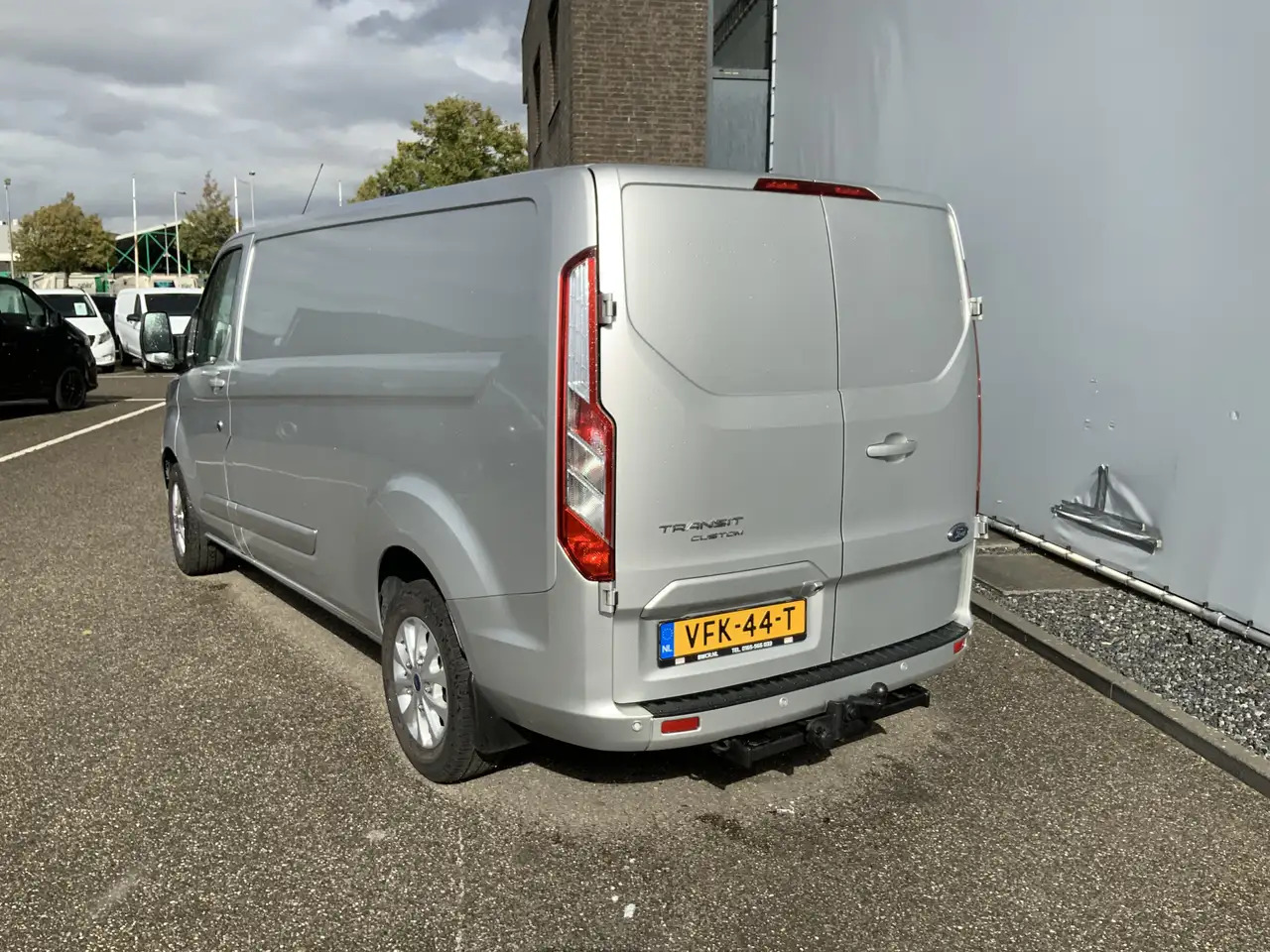 Ford Transit Custom 300 2.0 TDCI L2H2 (MOTOR DEFECT!!) Airco Navi 3 Zi - Kassebil: bilde 4 Ford Transit Custom 300 2.0 TDCI L2H2 (MOTOR DEFECT!!) Airco Navi 3 Zi - Kassebil: bilde 4