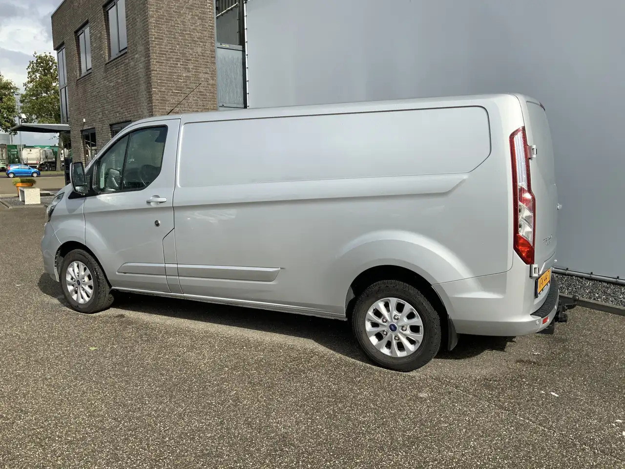 Ford Transit Custom 300 2.0 TDCI (MOTOR DEFECT!!) L2H2 Airco Navi 3 Zi - Kassebil: bilde 3 Ford Transit Custom 300 2.0 TDCI (MOTOR DEFECT!!) L2H2 Airco Navi 3 Zi - Kassebil: bilde 3