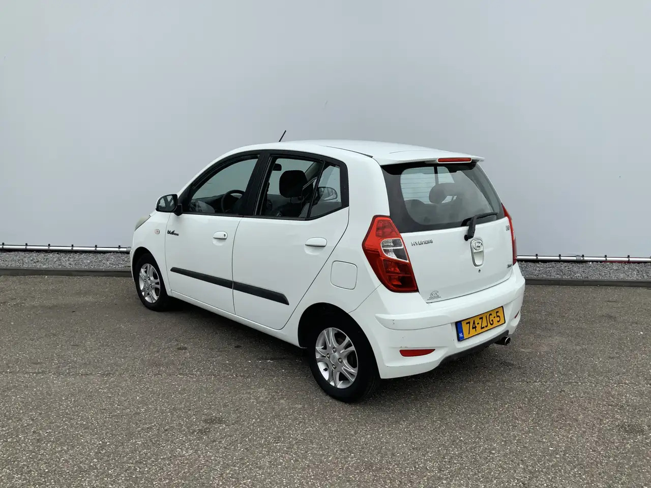 Hyundai i10 1.0 Pro 54083 KM! Airco, Lichtmetalen Wielen! - Hatchback: bilde 3 Hyundai i10 1.0 Pro 54083 KM! Airco, Lichtmetalen Wielen! - Hatchback: bilde 3