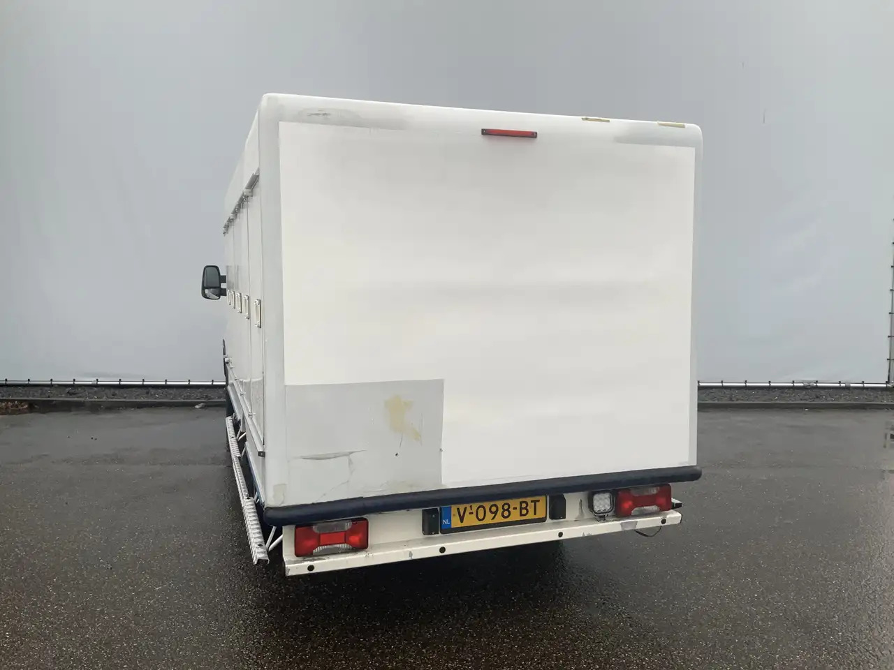 Iveco Daily 35S12 2.3 345 VriesAuto 10 deuren _40 gr onder 0, - Kjølebil: bilde 2 Iveco Daily 35S12 2.3 345 VriesAuto 10 deuren _40 gr onder 0, - Kjølebil: bilde 2