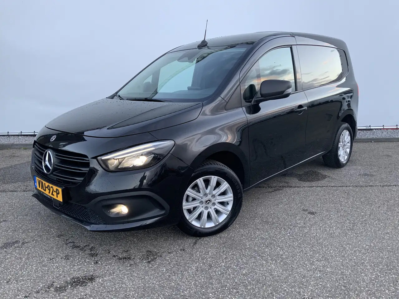 Mercedes-Benz Citan 110 CDI Airco Cruise Scherm navi Euro 6 - Små varebil: bilde 1 Mercedes-Benz Citan 110 CDI Airco Cruise Scherm navi Euro 6 - Små varebil: bilde 1