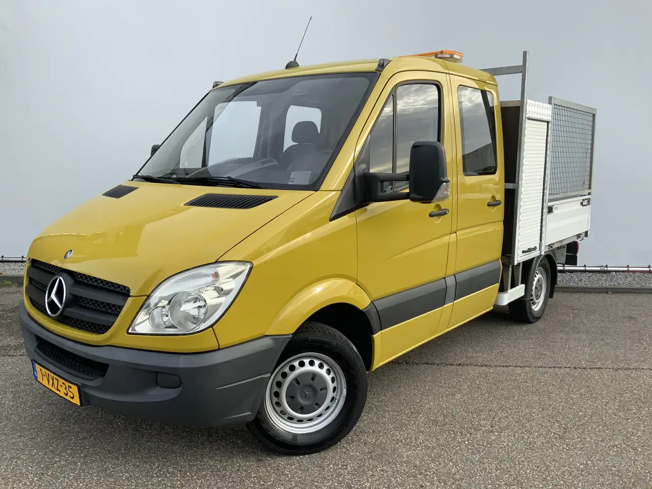 Mercedes-Benz Sprinter 213 2.2 CDI 325 Automaat DubCab Pick Up 5 Zits Tre - Varebil med plan, Varebil med dobbelt førerhus: bilde 1 Mercedes-Benz Sprinter 213 2.2 CDI 325 Automaat DubCab Pick Up 5 Zits Tre - Varebil med plan, Varebil med dobbelt førerhus: bilde 1