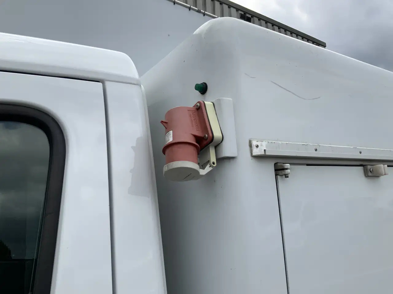 Mercedes-Benz Sprinter 310 2.2 CDI 366 ijswagen 40 gr _0 Deuren 10 Euro 5 - Kjølebil: bilde 3 Mercedes-Benz Sprinter 310 2.2 CDI 366 ijswagen 40 gr _0 Deuren 10 Euro 5 - Kjølebil: bilde 3