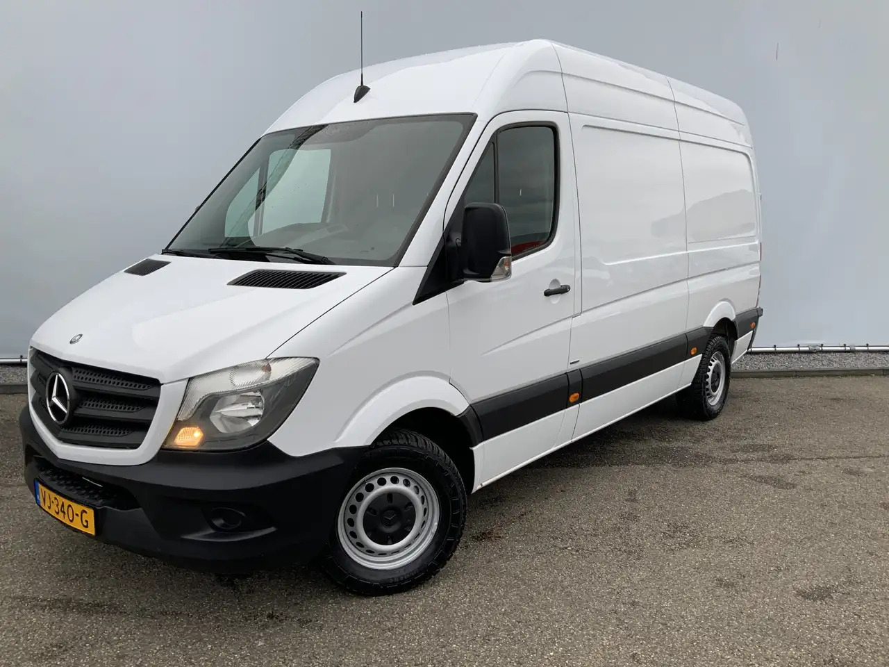 Mercedes-Benz Sprinter 313 2.2 CDI 366 Airco Camera 3Zits Trekhaak 2800 k - Kassebil: bilde 1 Mercedes-Benz Sprinter 313 2.2 CDI 366 Airco Camera 3Zits Trekhaak 2800 k - Kassebil: bilde 1