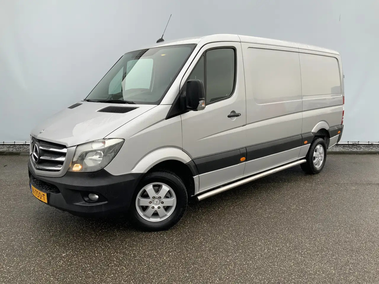 Mercedes-Benz Sprinter 313 2.2 CDI 366 HDAirco Alu Velg Side Bar Trekhaak - Kassebil: bilde 1 Mercedes-Benz Sprinter 313 2.2 CDI 366 HDAirco Alu Velg Side Bar Trekhaak - Kassebil: bilde 1