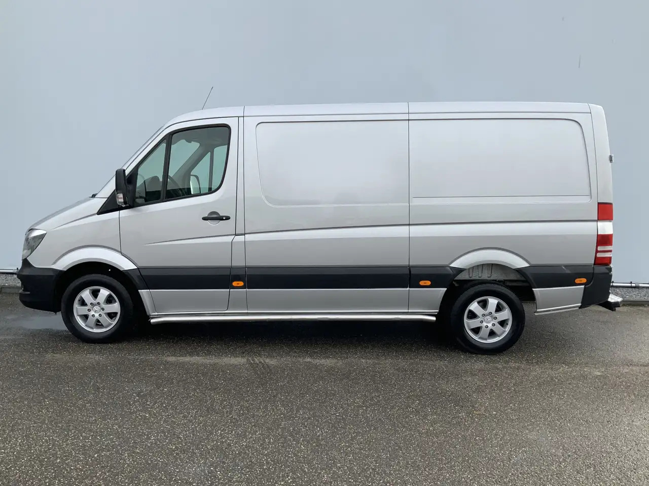 Mercedes-Benz Sprinter 313 2.2 CDI 366 HDAirco Alu Velg Side Bar Trekhaak - Kassebil: bilde 3 Mercedes-Benz Sprinter 313 2.2 CDI 366 HDAirco Alu Velg Side Bar Trekhaak - Kassebil: bilde 3