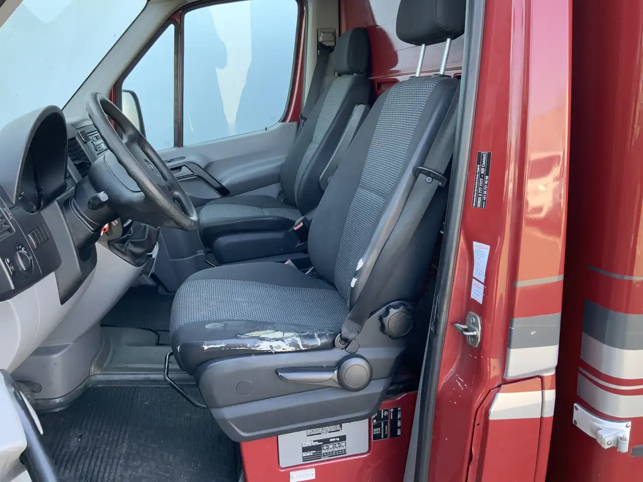 Mercedes-Benz Sprinter 313 2.2 CDI 366 Vriesauto _40gr 10 Deuren werkt 10 - Kjølebil: bilde 4 Mercedes-Benz Sprinter 313 2.2 CDI 366 Vriesauto _40gr 10 Deuren werkt 10 - Kjølebil: bilde 4