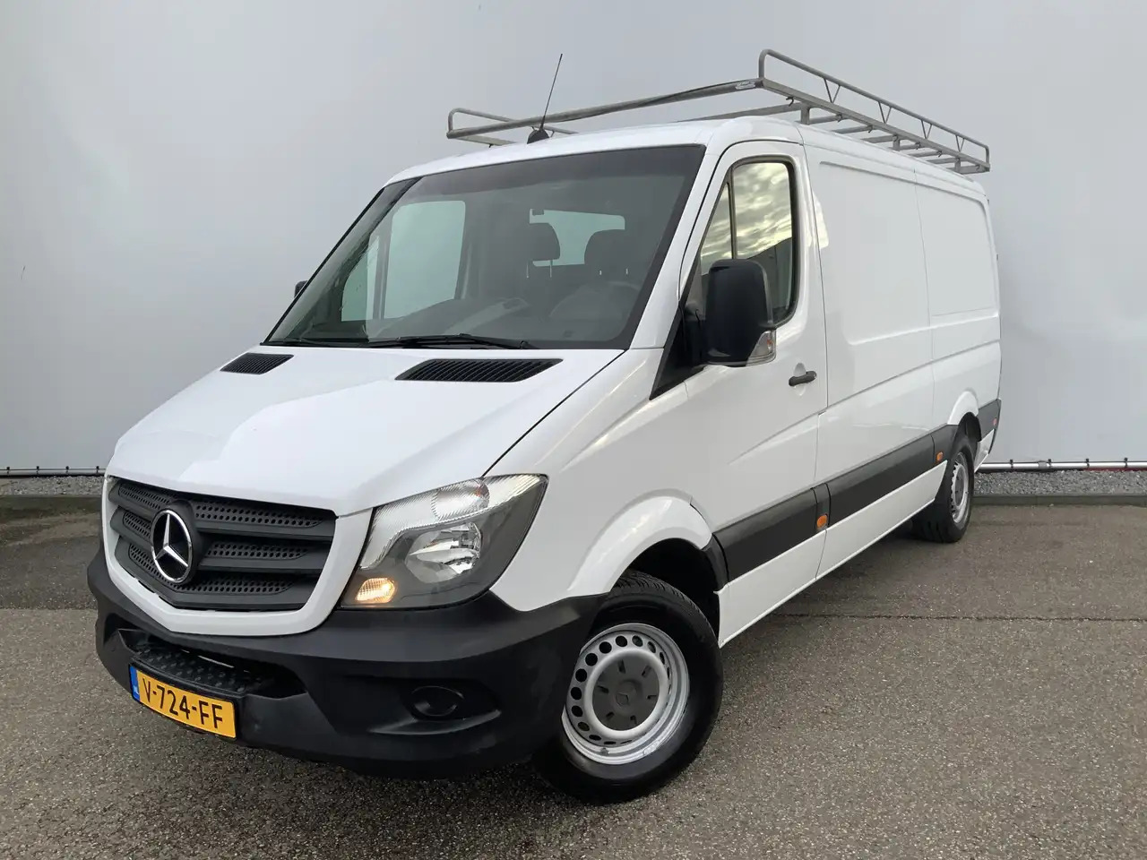 Mercedes-Benz Sprinter 314 2.2 CDI Automaat L2H2 Airco Cruise 3 Zits Trek - Kassebil: bilde 1 Mercedes-Benz Sprinter 314 2.2 CDI Automaat L2H2 Airco Cruise 3 Zits Trek - Kassebil: bilde 1
