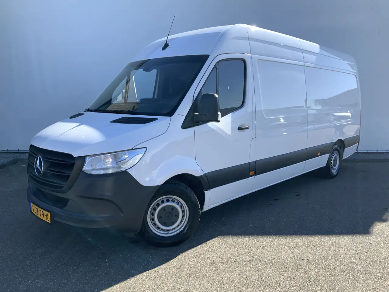 Mercedes-Benz Sprinter 314 2.2 CDI L3H2 Maxi Airco 3 Zits Euro 6 - Kassebil: bilde 1 Mercedes-Benz Sprinter 314 2.2 CDI L3H2 Maxi Airco 3 Zits Euro 6 - Kassebil: bilde 1