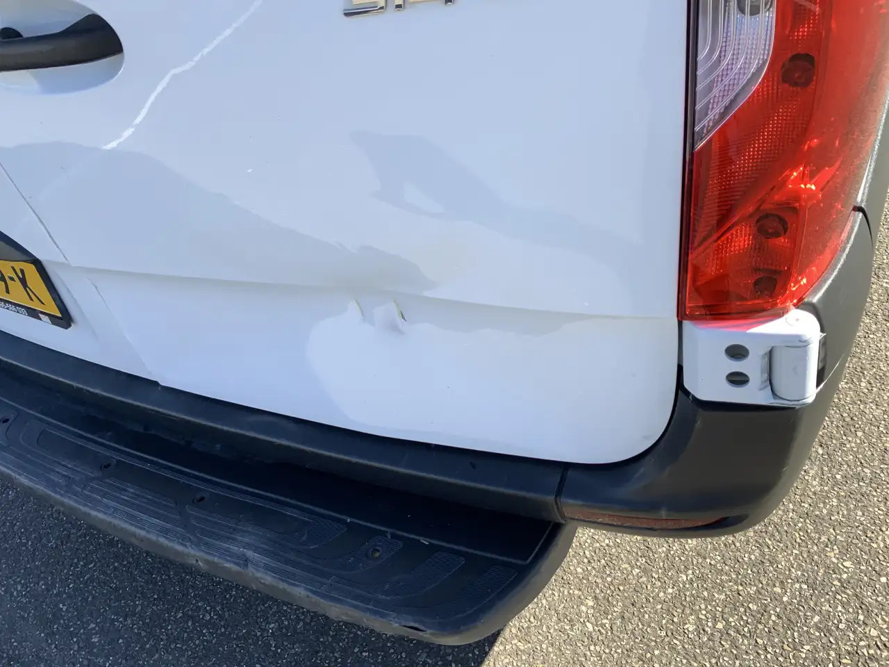 Mercedes-Benz Sprinter 314 2.2 CDI L3H2 Maxi Airco 3 Zits Euro 6 - Kassebil: bilde 3 Mercedes-Benz Sprinter 314 2.2 CDI L3H2 Maxi Airco 3 Zits Euro 6 - Kassebil: bilde 3