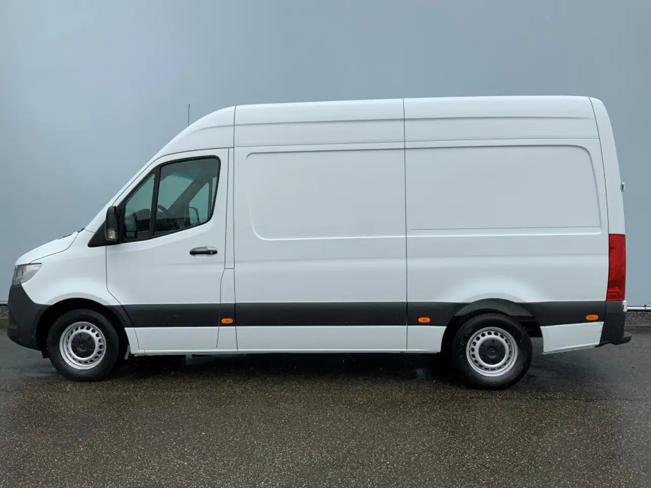 Mercedes-Benz Sprinter 316 2.2 CDI 366 L2 H2 Airco 2 Zits Euro 6 - Kassebil: bilde 4 Mercedes-Benz Sprinter 316 2.2 CDI 366 L2 H2 Airco 2 Zits Euro 6 - Kassebil: bilde 4