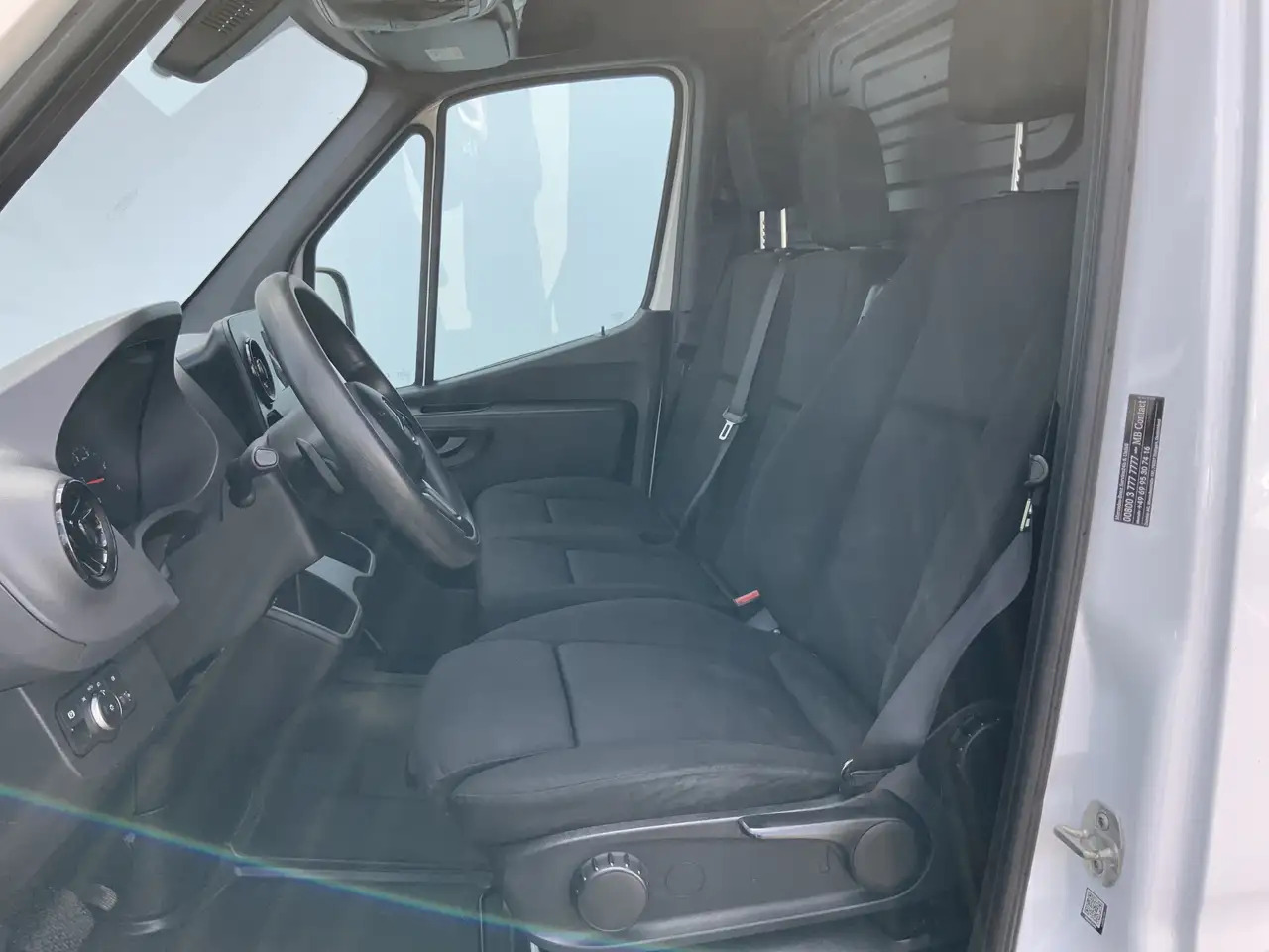 Mercedes-Benz Sprinter 316 2.2 CDI Maxi L3H2 Automaat Airco 3 Zits Navi T - Kassebil: bilde 4 Mercedes-Benz Sprinter 316 2.2 CDI Maxi L3H2 Automaat Airco 3 Zits Navi T - Kassebil: bilde 4