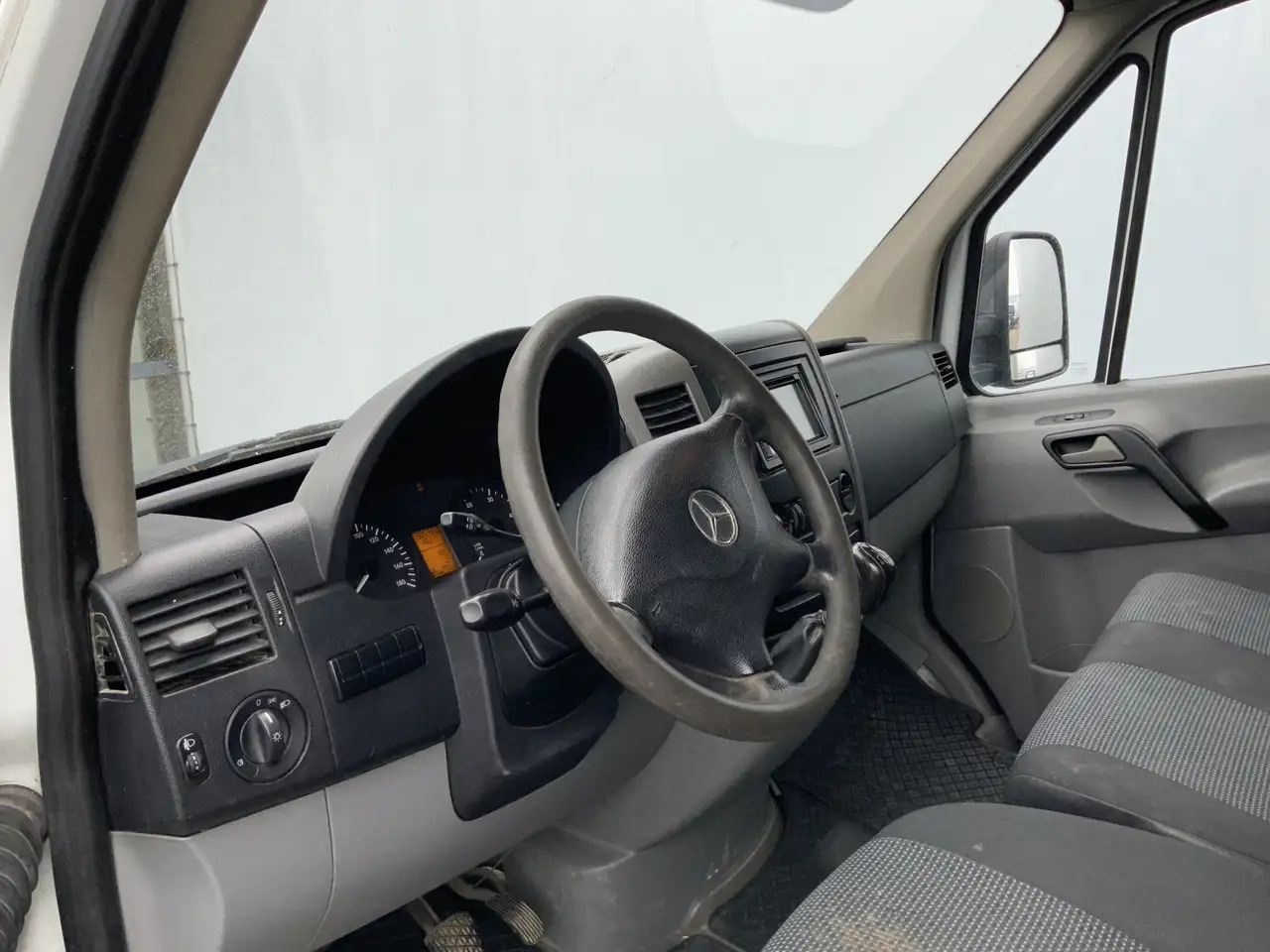 Mercedes-Benz Sprinter 513 2.2 CDI 432 Meubelbak & Deuren 3 Zits Cruise T - Varebil med skap: bilde 5 Mercedes-Benz Sprinter 513 2.2 CDI 432 Meubelbak & Deuren 3 Zits Cruise T - Varebil med skap: bilde 5