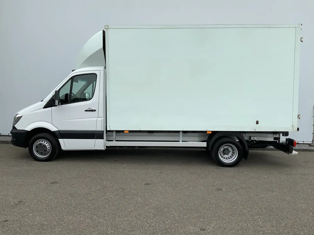 Mercedes-Benz Sprinter 516 2.2 CDI 432 Meubelbak&Deuren &Trap Airco 3 Zit - Varebil med skap: bilde 3 Mercedes-Benz Sprinter 516 2.2 CDI 432 Meubelbak&Deuren &Trap Airco 3 Zit - Varebil med skap: bilde 3