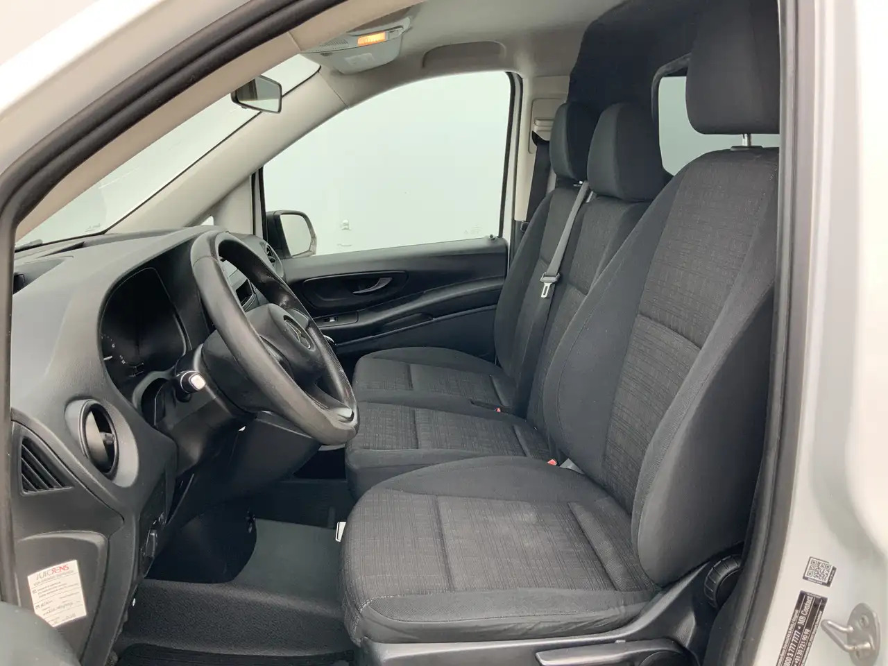 Mercedes-Benz Vito 111 CDI Functional Airco 3 Zits Side Bar Trekhaak - Kassebil: bilde 4 Mercedes-Benz Vito 111 CDI Functional Airco 3 Zits Side Bar Trekhaak - Kassebil: bilde 4