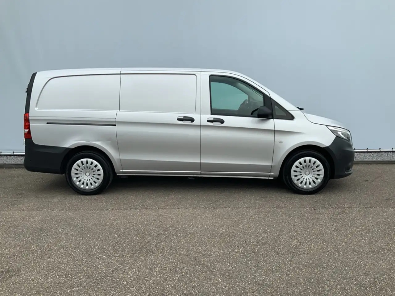 Mercedes-Benz Vito 119 CDI Lang Automaat Airco Cruise Trekhaak 2500 k - Kassebil: bilde 3 Mercedes-Benz Vito 119 CDI Lang Automaat Airco Cruise Trekhaak 2500 k - Kassebil: bilde 3