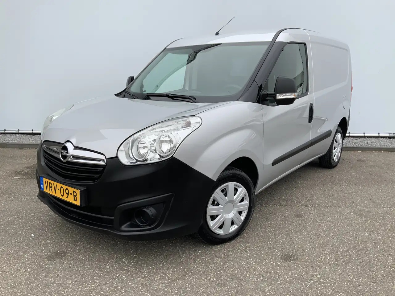 Opel Combo 1.3 CDTi L1H1 Edition Airco Euro 6 - Små varebil: bilde 1 Opel Combo 1.3 CDTi L1H1 Edition Airco Euro 6 - Små varebil: bilde 1