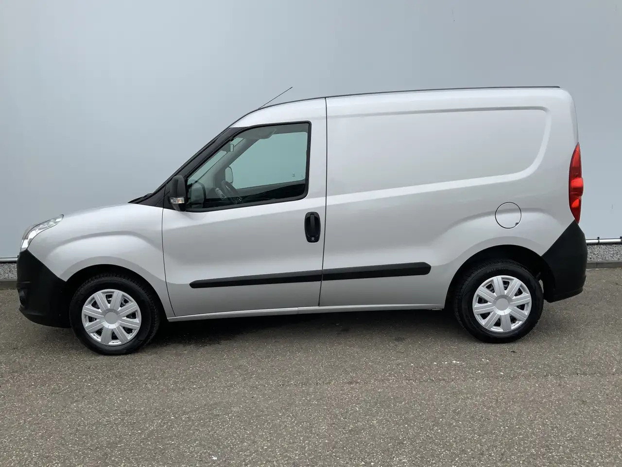 Opel Combo 1.3 CDTi L1H1 Edition Airco Euro 6 - Små varebil: bilde 3 Opel Combo 1.3 CDTi L1H1 Edition Airco Euro 6 - Små varebil: bilde 3