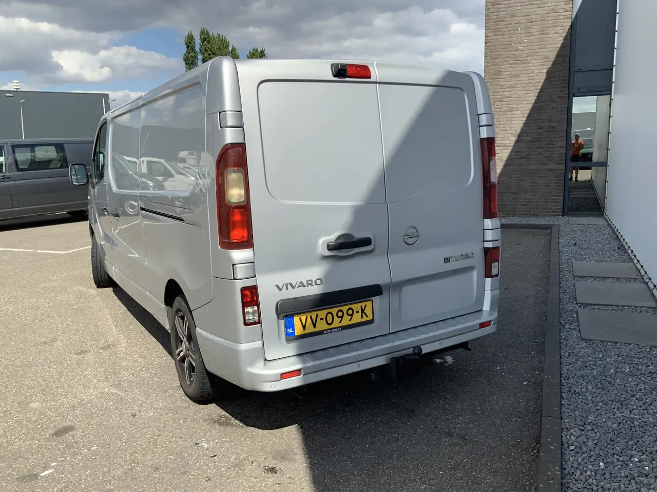 Opel Vivaro 1.6 CDTI L2H1 Sport EcoFlex (MOTOR DEFECT !!!!)Air - Kassebil: bilde 3 Opel Vivaro 1.6 CDTI L2H1 Sport EcoFlex (MOTOR DEFECT !!!!)Air - Kassebil: bilde 3