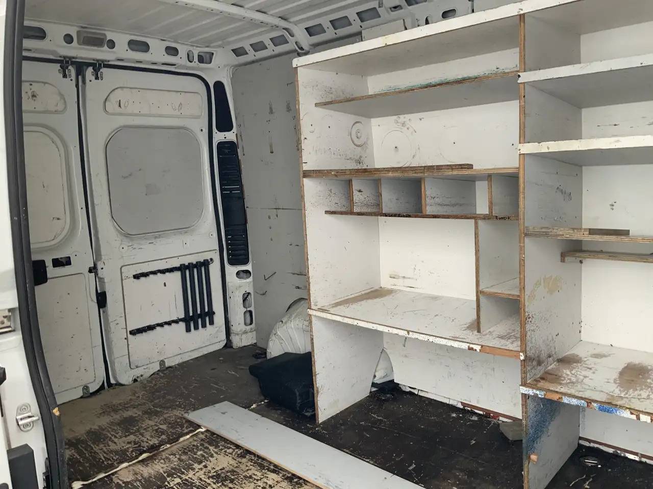 Peugeot Boxer 330 2.2 HDI L2H2 Première Airco Cruise Camera side - Kassebil: bilde 5 Peugeot Boxer 330 2.2 HDI L2H2 Première Airco Cruise Camera side - Kassebil: bilde 5