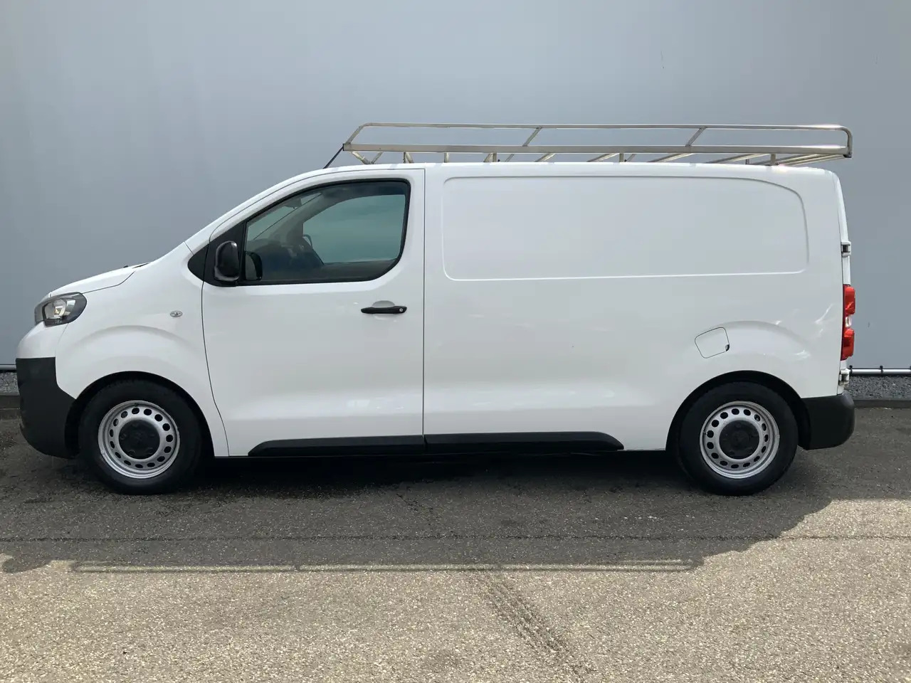 Peugeot Expert glazenwasser 226S 1.6 BlueHDI 115 Inbouw 530 liter - Kassebil: bilde 5 Peugeot Expert glazenwasser 226S 1.6 BlueHDI 115 Inbouw 530 liter - Kassebil: bilde 5