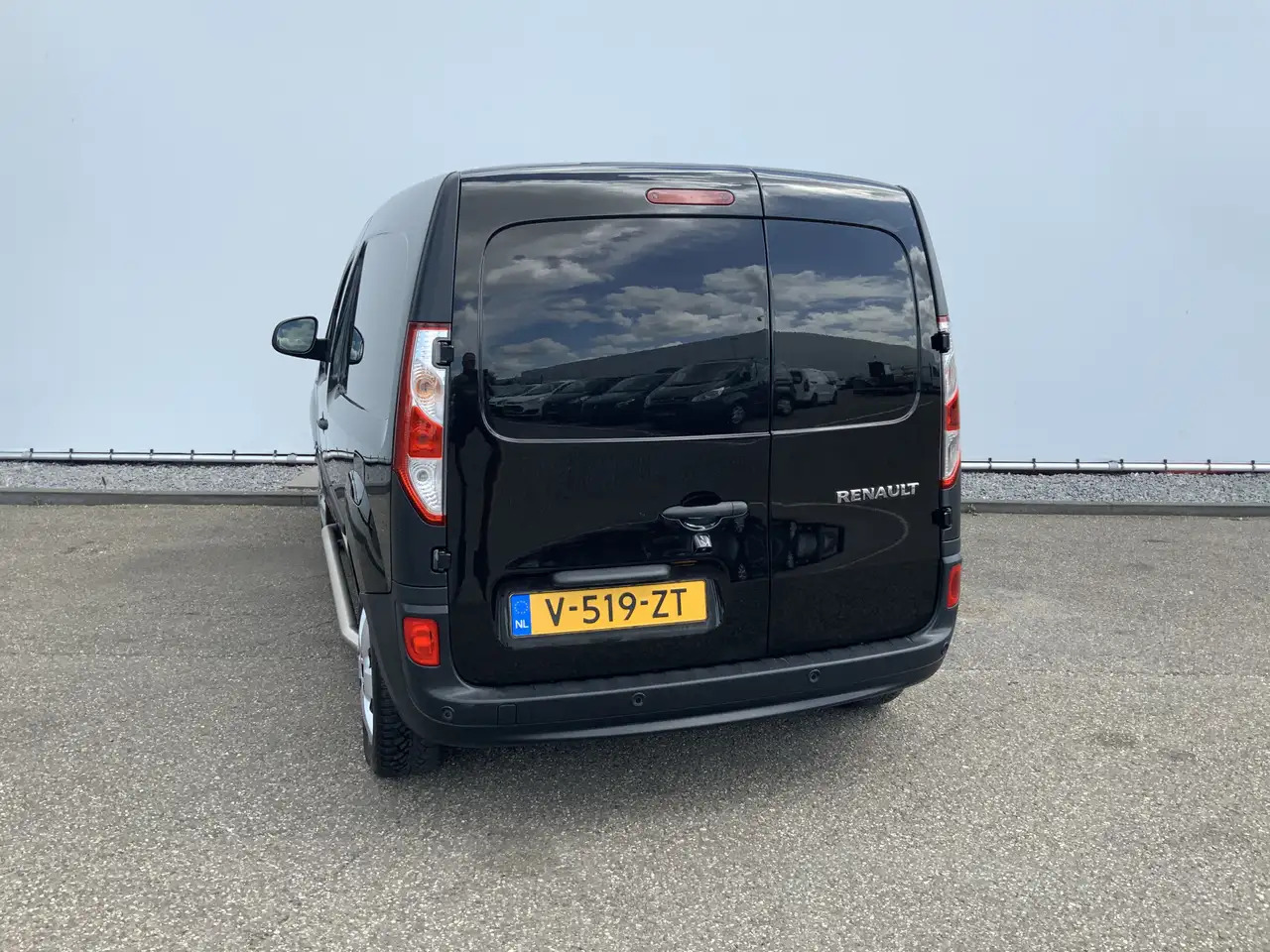 Renault Kangoo 1.5 dCi 90 Energy Comfort Plus .Sortimo Kasten Com - Små varebil: bilde 2 Renault Kangoo 1.5 dCi 90 Energy Comfort Plus .Sortimo Kasten Com - Små varebil: bilde 2