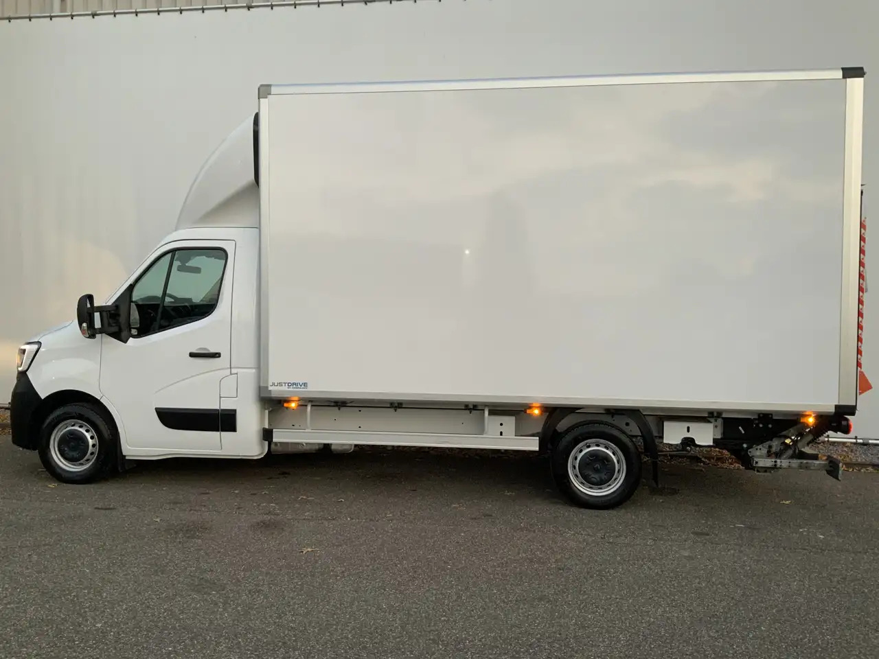 Renault Master T35 2.3 dCi 145 L3 Meubelbak&Klep Zijdeur Airco Cr - Varebil med skap: bilde 3 Renault Master T35 2.3 dCi 145 L3 Meubelbak&Klep Zijdeur Airco Cr - Varebil med skap: bilde 3