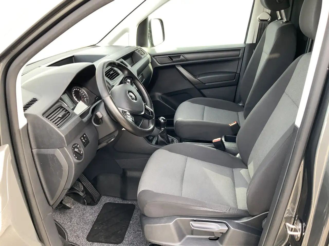 Volkswagen Caddy 2.0 TDI L2H1 BMT Maxi Exclusive Edtion Airco Navi - Små varebil: bilde 4 Volkswagen Caddy 2.0 TDI L2H1 BMT Maxi Exclusive Edtion Airco Navi - Små varebil: bilde 4