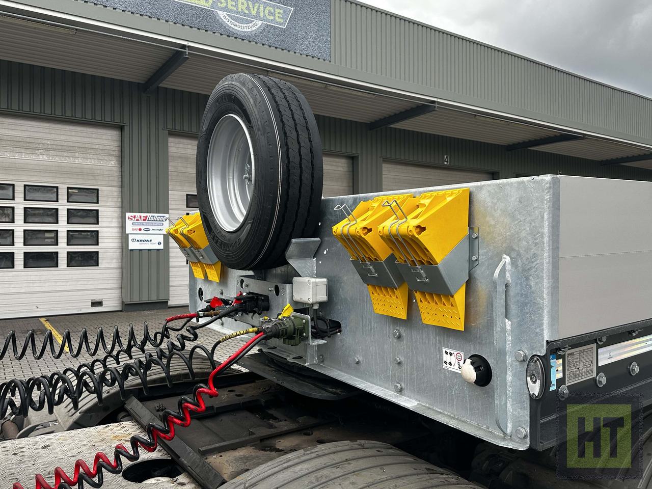 MAX Trailer 3-Achs-Tiefbett mit Pendelachsen - Lavloader semitrailer: bilde 3 MAX Trailer 3-Achs-Tiefbett mit Pendelachsen - Lavloader semitrailer: bilde 3