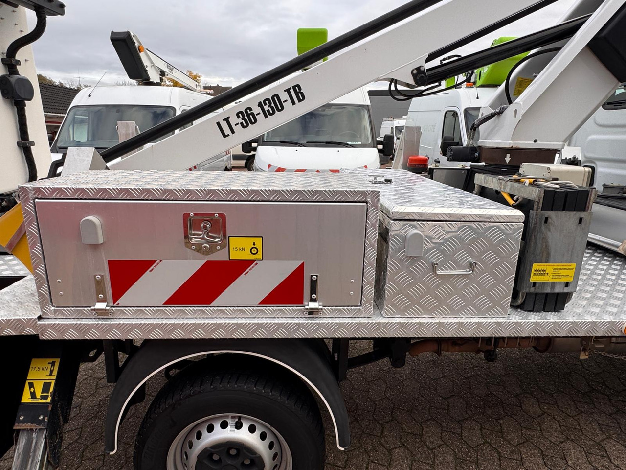 Leie IVECO Daily 35S14 Arbeitsbühne Time France LT 36-130-TB EURO 6D IVECO Daily 35S14 Arbeitsbühne Time France LT 36-130-TB EURO 6D: bilde 16