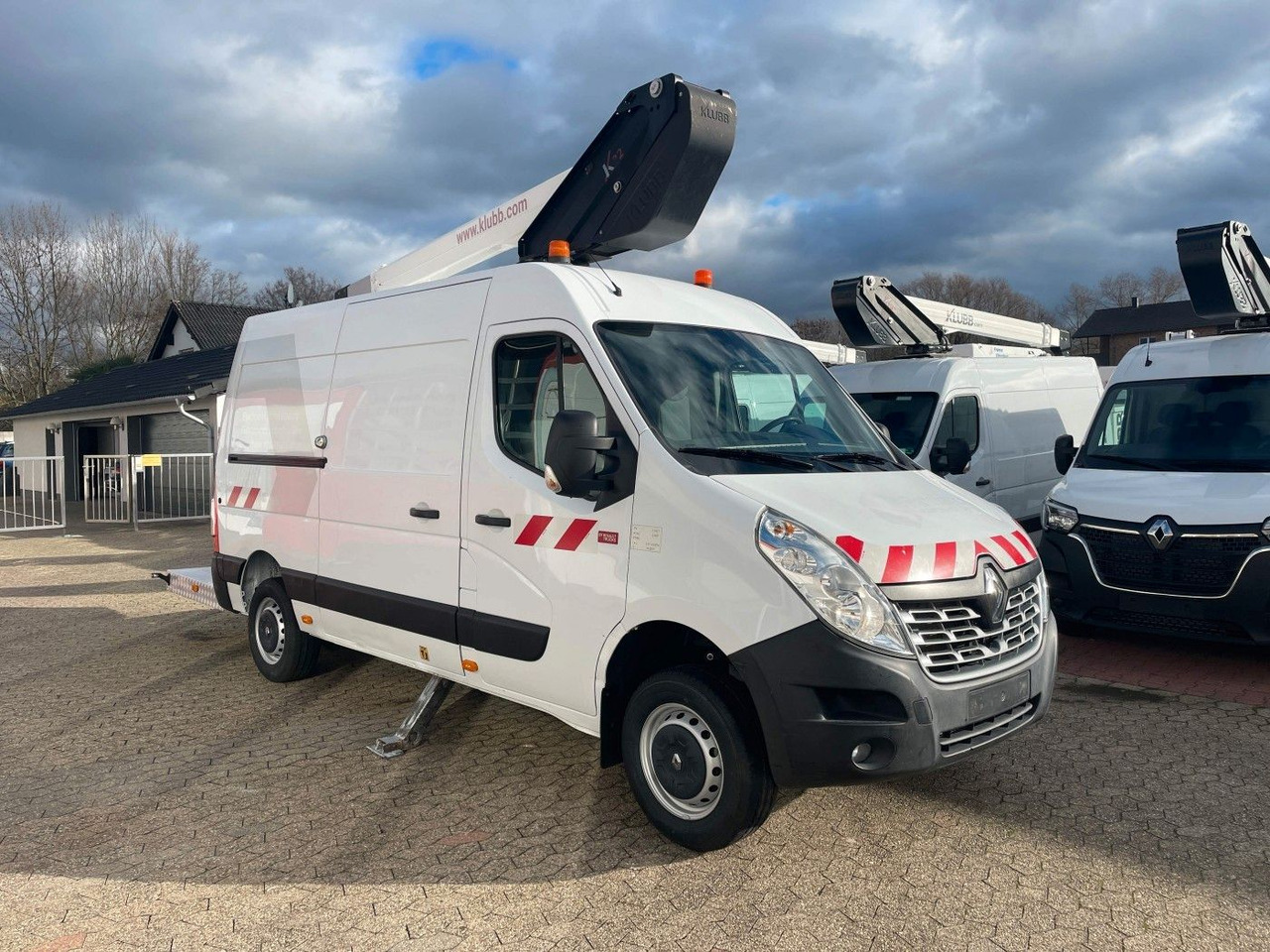 Renault Master Hubarbeitsbühne 2 Personen Korb bis 200kg - Billift: bilde 3 Renault Master Hubarbeitsbühne 2 Personen Korb bis 200kg - Billift: bilde 3