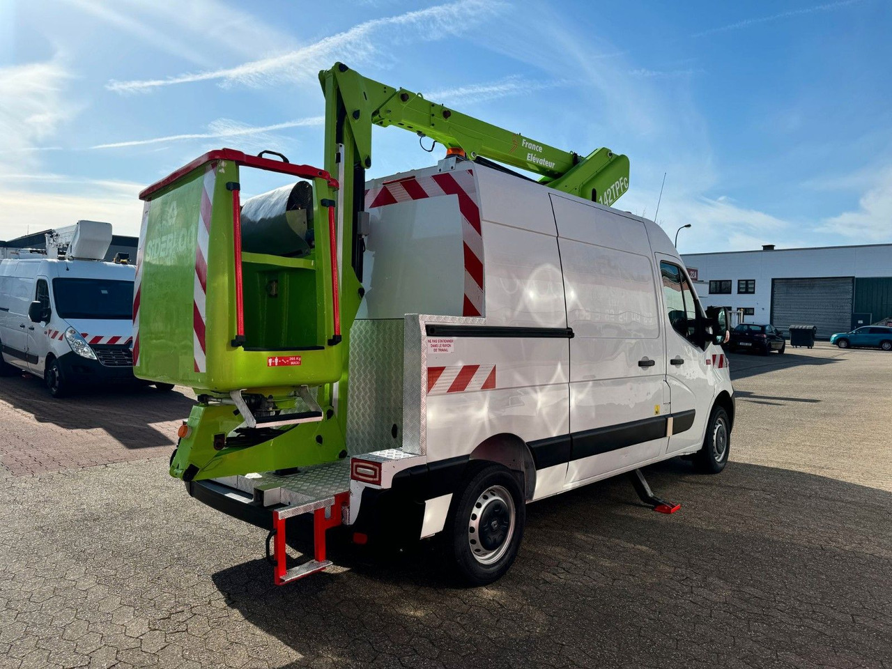 Renault Master Steiger France Elévateur 142 TPFc - Billift: bilde 4 Renault Master Steiger France Elévateur 142 TPFc - Billift: bilde 4