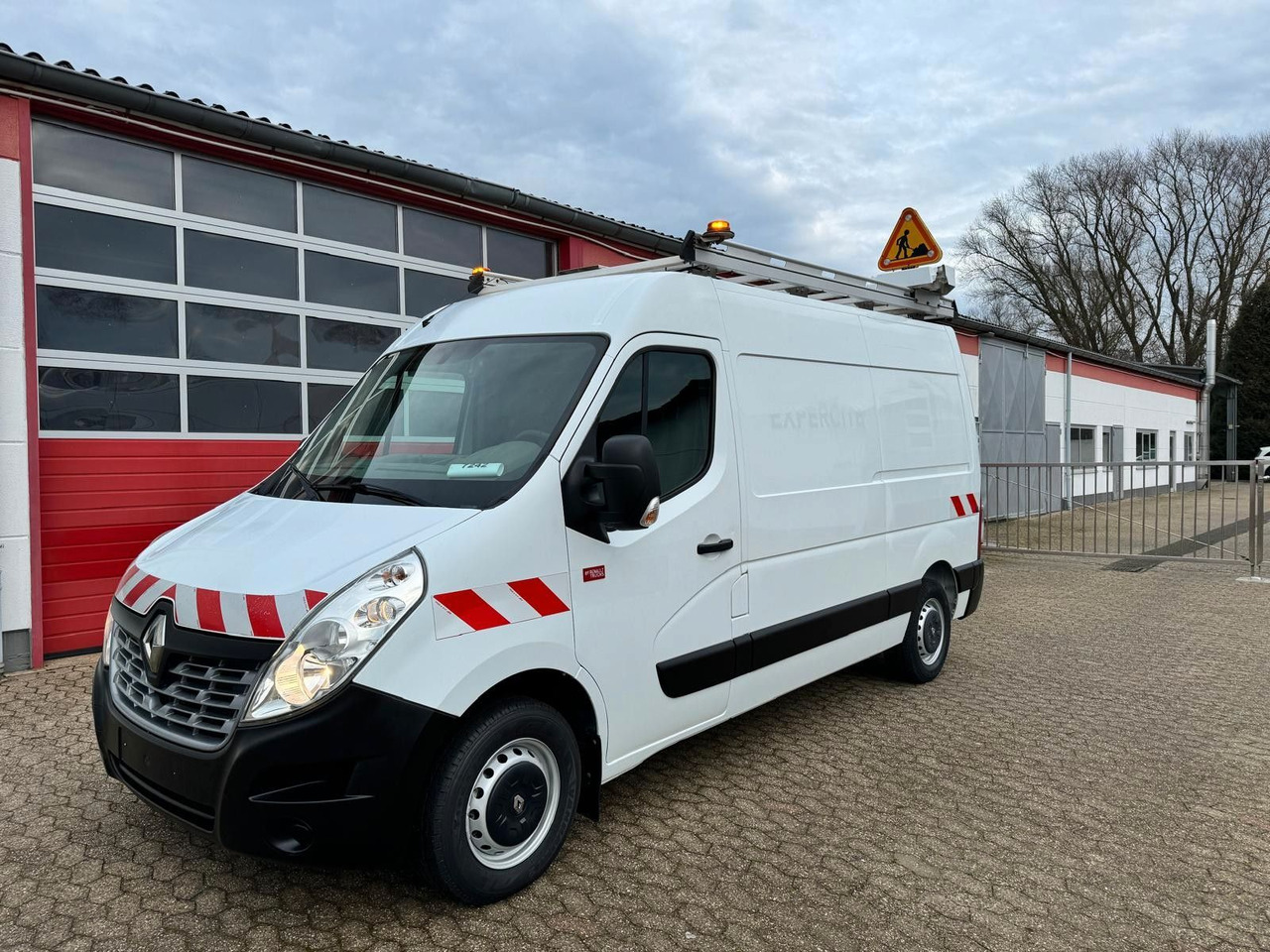 Renault Master Werkstattwagen Kastenwagen EURO 6 - Kassebil: bilde 1 Renault Master Werkstattwagen Kastenwagen EURO 6 - Kassebil: bilde 1
