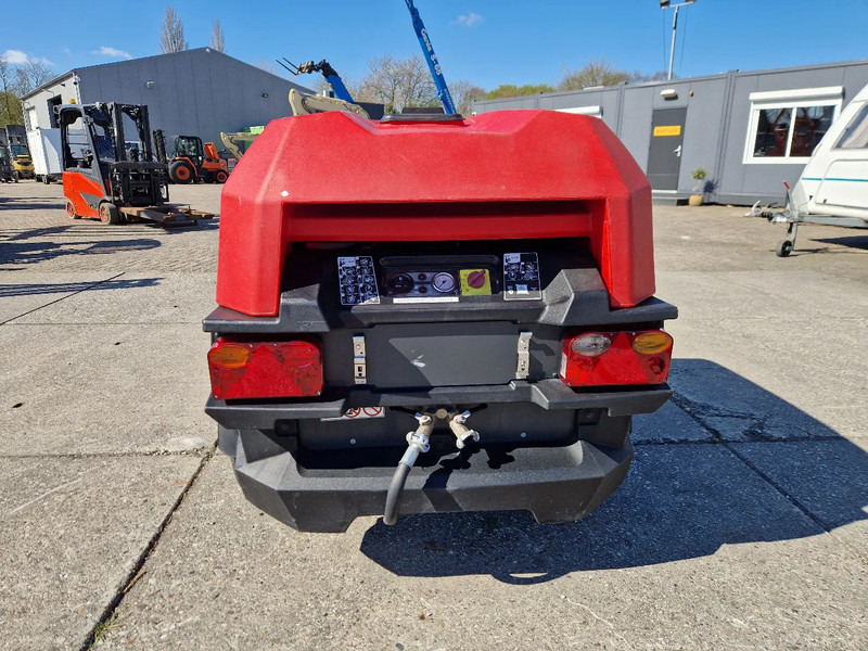 Atlas-Copco CPS2.0 in nieuwstaat met 100 uur! - Luftkompressor: bilde 5 Atlas-Copco CPS2.0 in nieuwstaat met 100 uur! - Luftkompressor: bilde 5