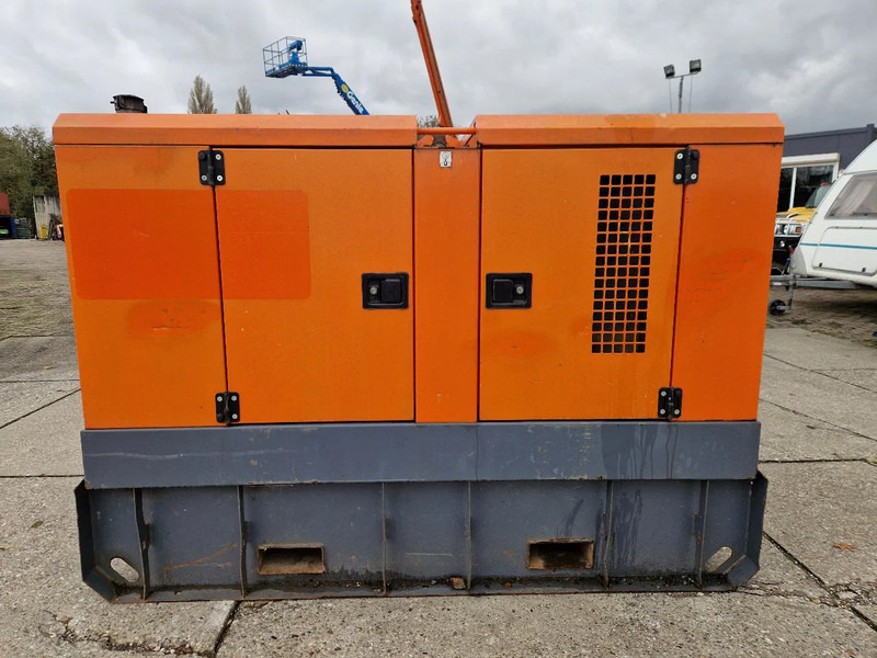 Atlas-Copco QAS 60 met Perkins motor - Elektrisk generator: bilde 3 Atlas-Copco QAS 60 met Perkins motor - Elektrisk generator: bilde 3