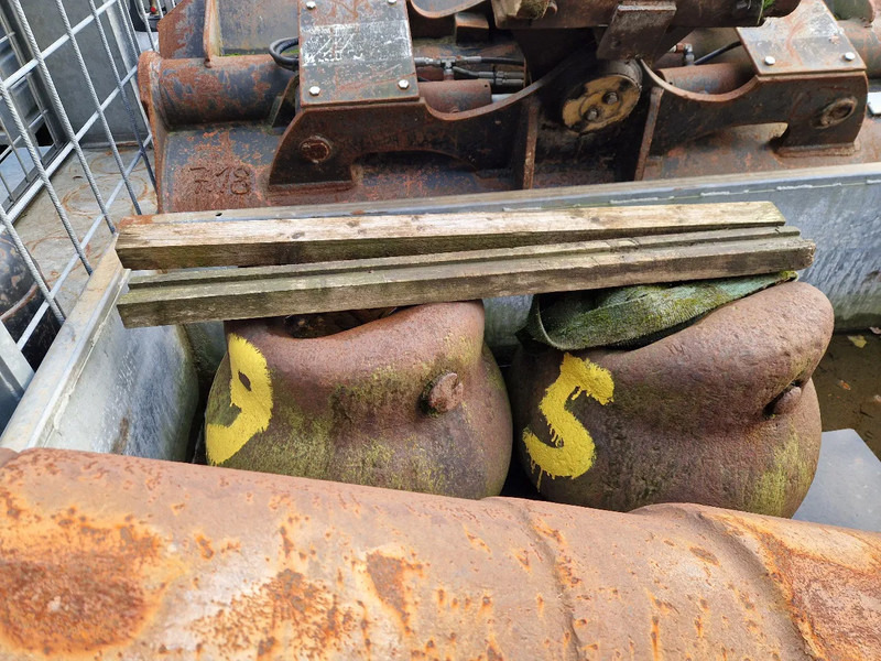 Diversen stalen sloopkogels / beulen - Hydraulisk saks for Bygg og anlegg: bilde 3 Diversen stalen sloopkogels / beulen - Hydraulisk saks for Bygg og anlegg: bilde 3