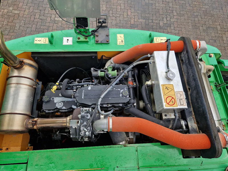 Hyundai Robex 160W-9A met 6-cilinder Cummins motor - Hjulgraver: bilde 5 Hyundai Robex 160W-9A met 6-cilinder Cummins motor - Hjulgraver: bilde 5