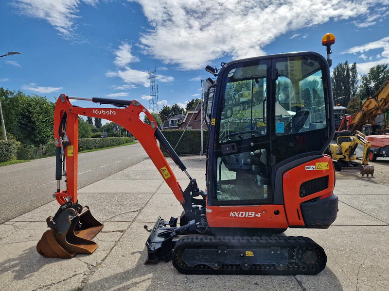 Kubota KX019-4 met 1990 uur - Minigraver: bilde 1 Kubota KX019-4 met 1990 uur - Minigraver: bilde 1